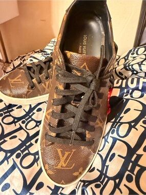 Louis Vuitton Brown Monogram Low-Top Sneakers